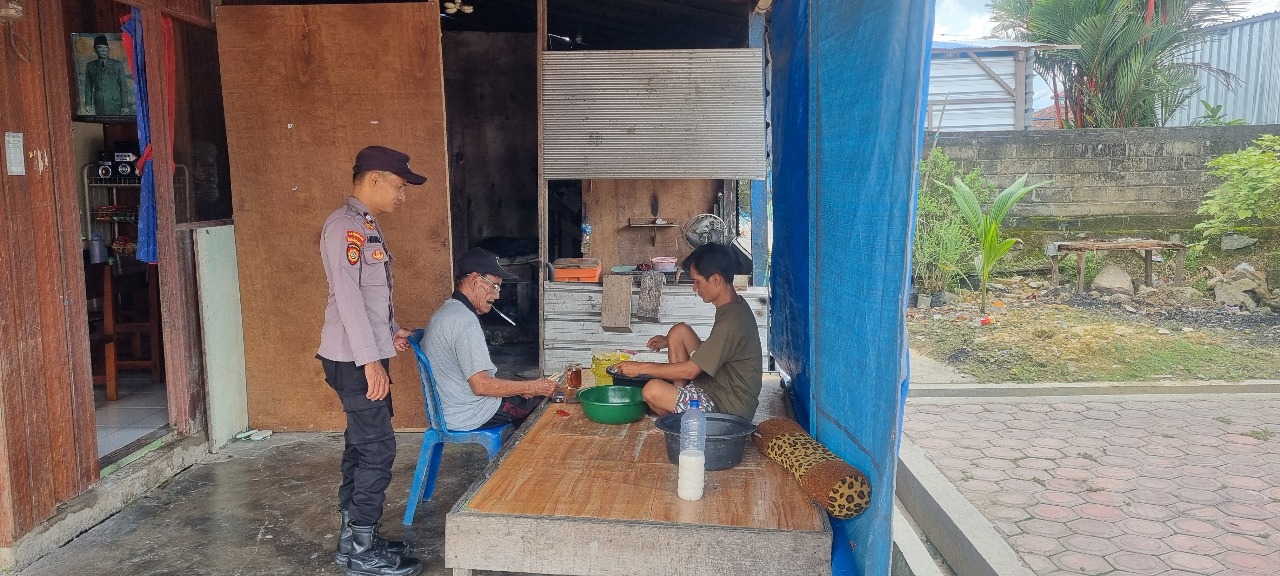 Personil Polsek Sematu Jaya laksanakan Patroli diwilkum Polsek Sematu Jaya