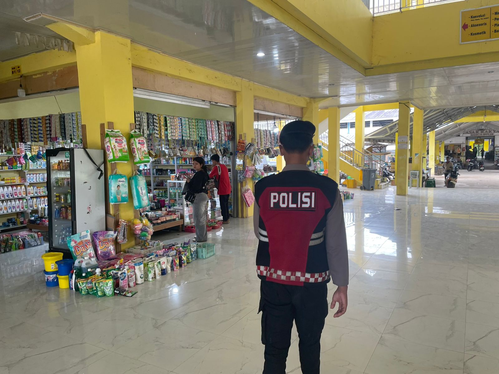 Satuan Samapta Patroli di Pasar Wilayah Hukum Polres Lamandau